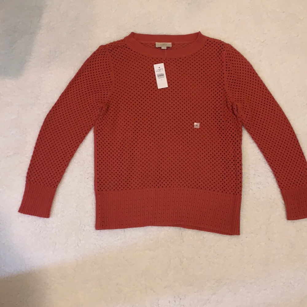 NWT law size medium women’s summer sweater